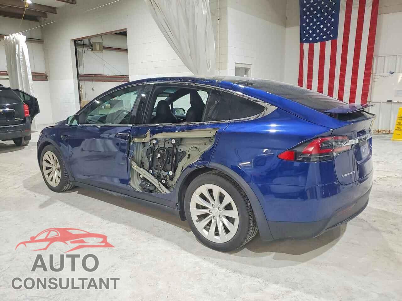 TESLA MODEL X 2018 - 5YJXCBE23JF102438