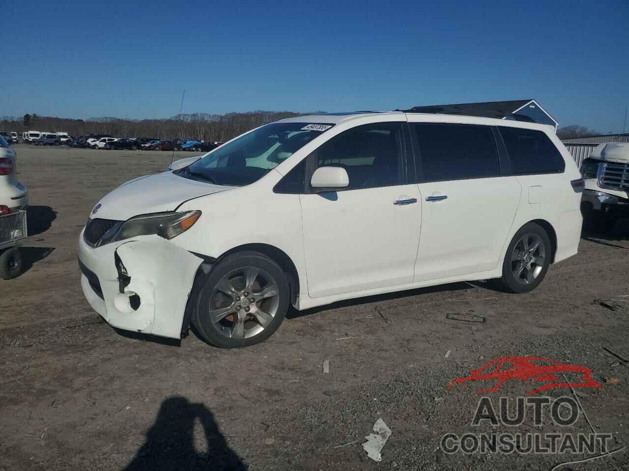 TOYOTA SIENNA 2013 - 5TDXK3DC7DS330946