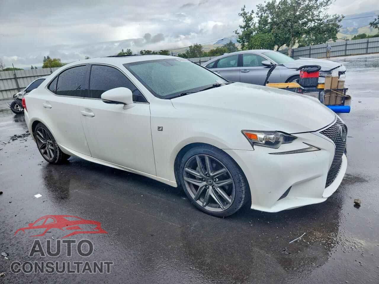 LEXUS IS 2015 - JTHBF1D24F5080695