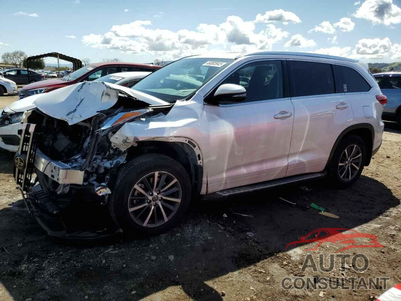 TOYOTA HIGHLANDER 2017 - 5TDJZRFH0HS455970