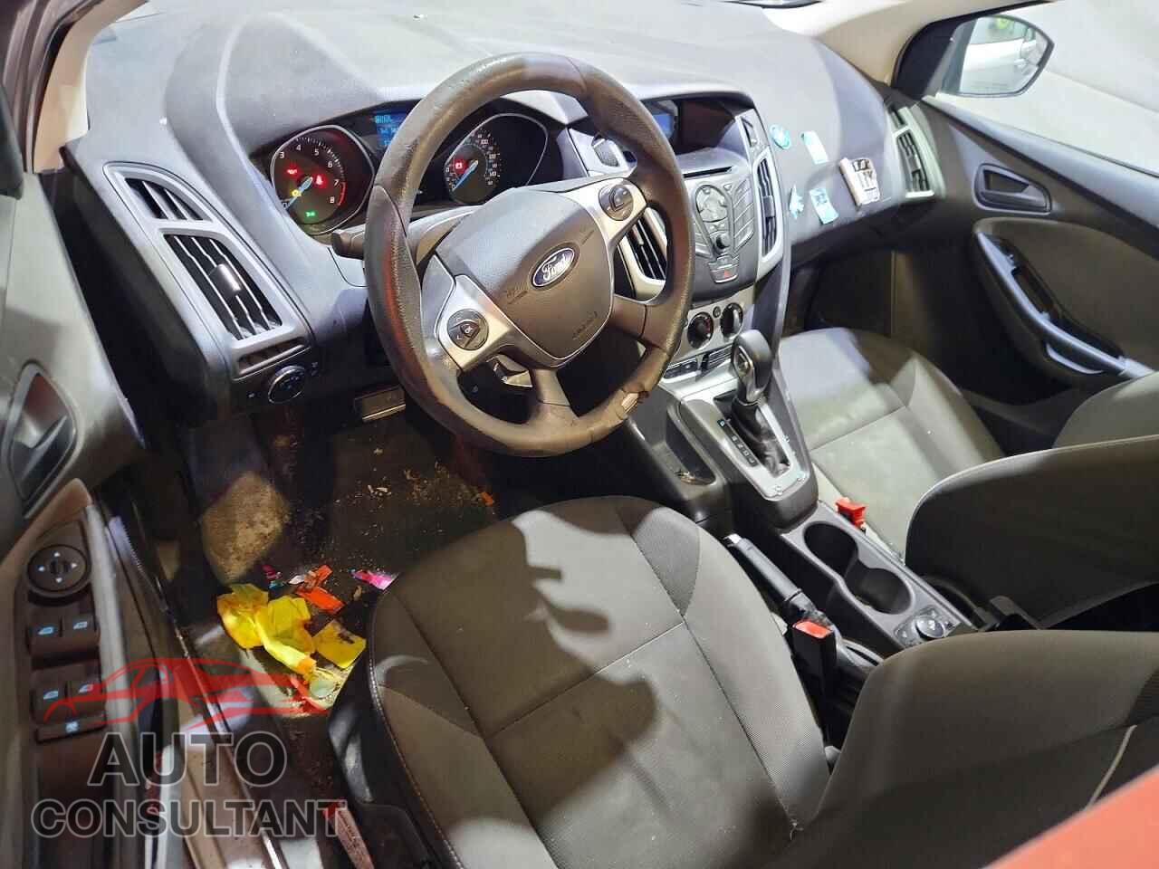 FORD FOCUS 2012 - 1FAHP3F26CL299351