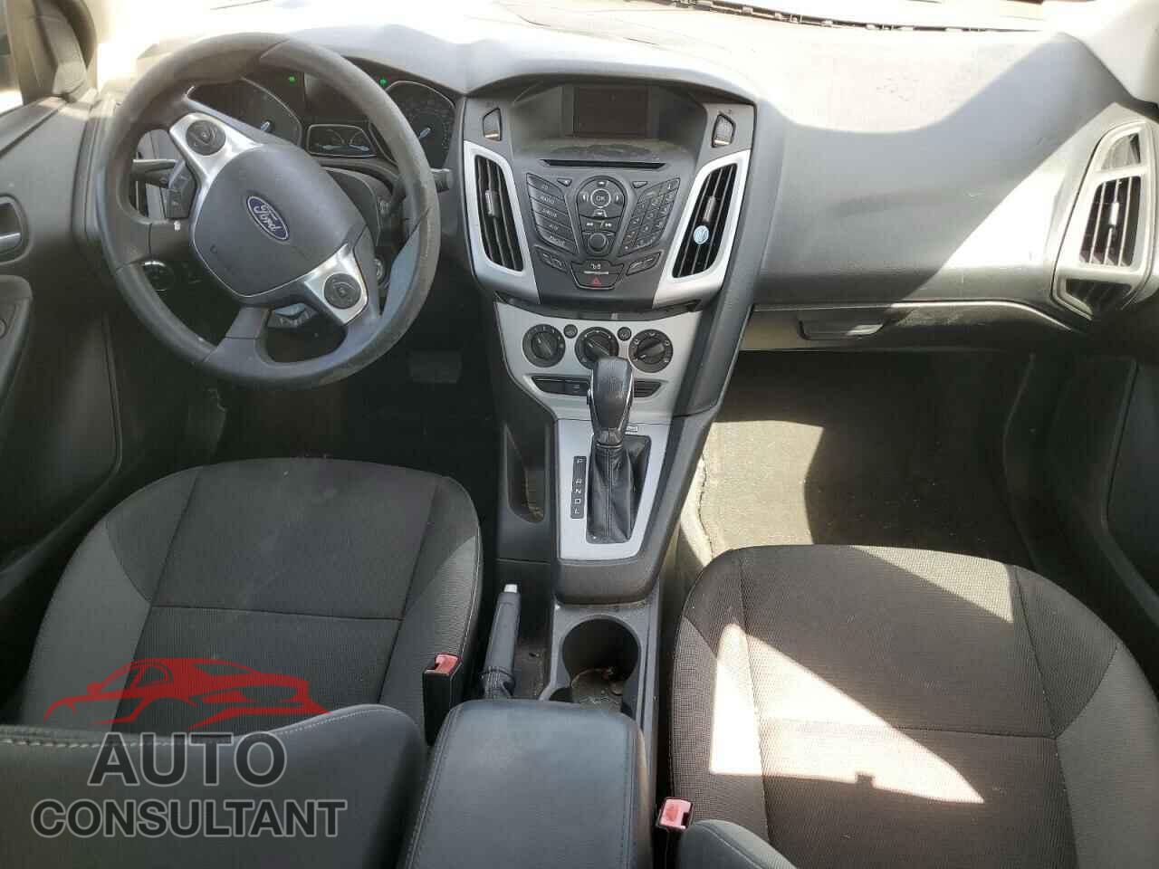 FORD FOCUS 2012 - 1FAHP3F28CL153968