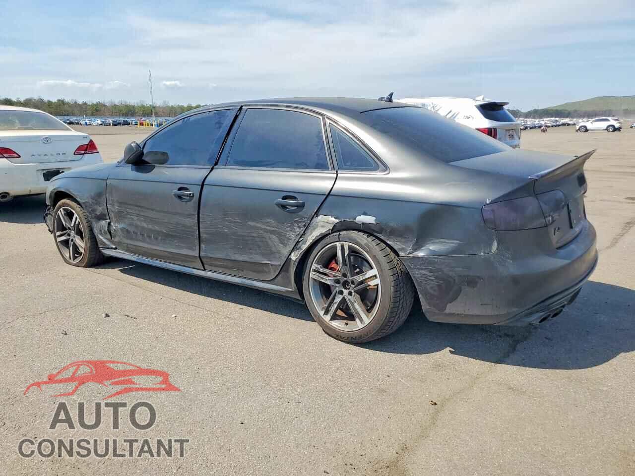 AUDI S4/RS4 2011 - WAUBGAFLXBA030838
