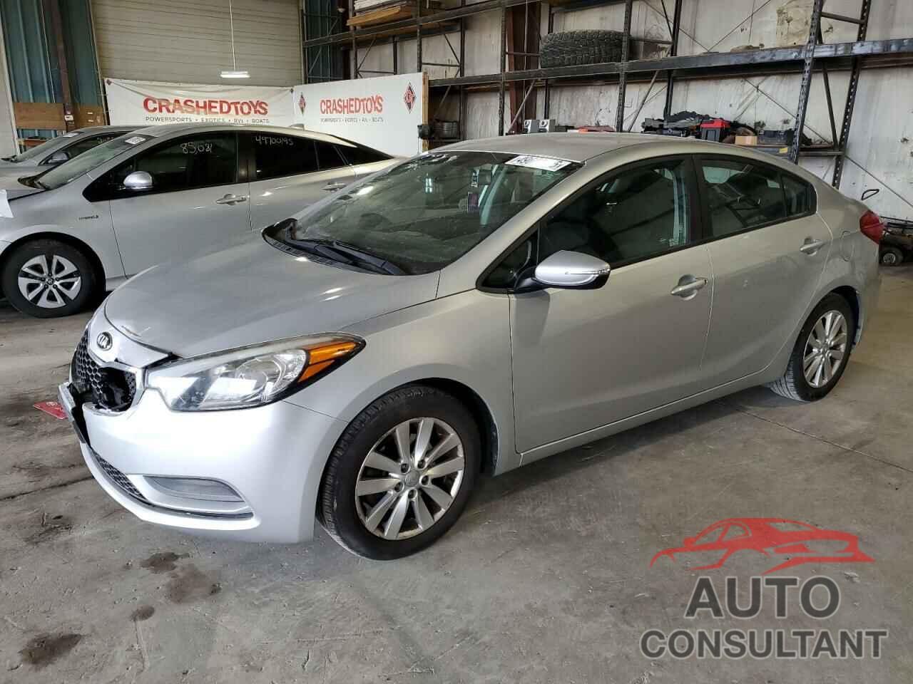 KIA FORTE 2016 - KNAFX4A6XG5471079