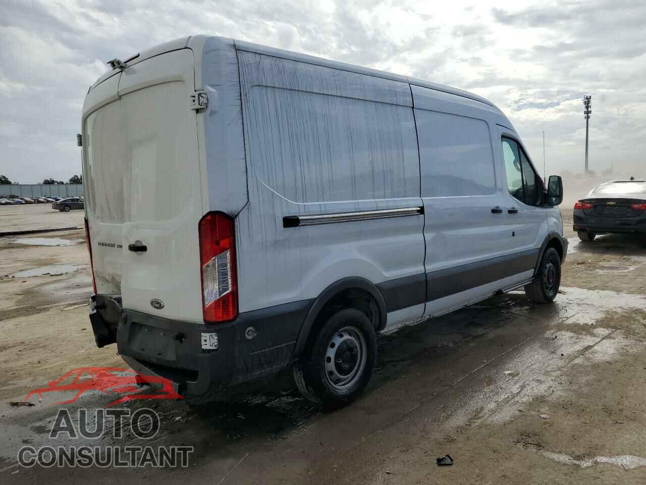 FORD TRANSIT 2017 - 1FTYR2CM5HKA20103