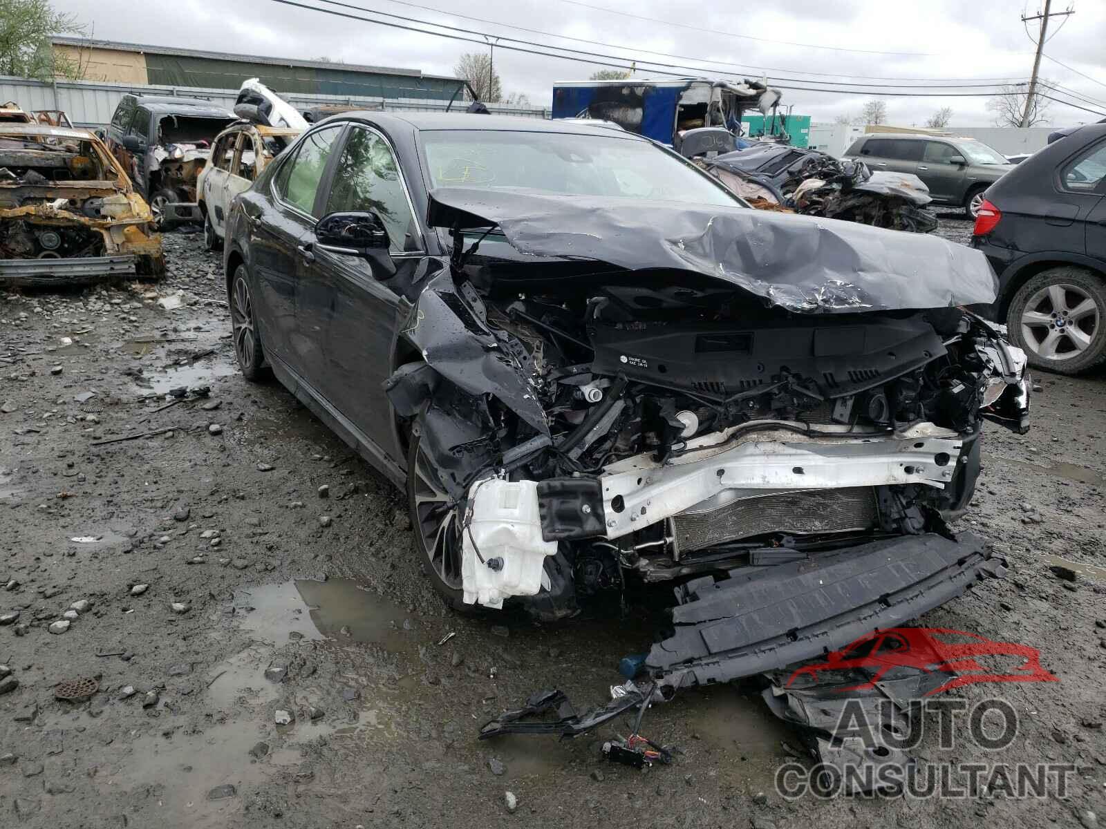 TOYOTA CAMRY 2018 - JTNB11HKXJ3040650