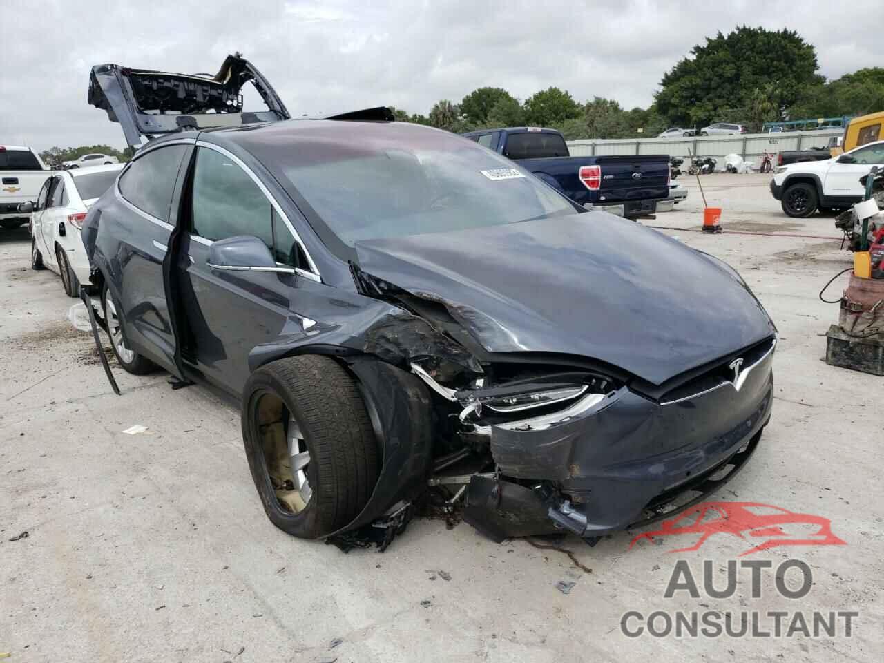 TESLA MODEL X 2020 - 5YJXCDE27LF248291