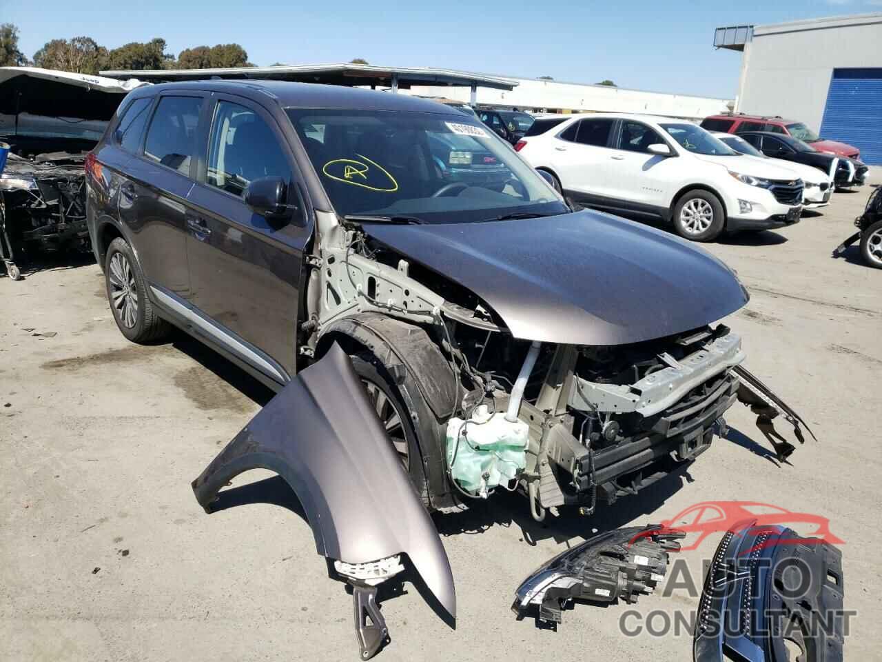 MITSUBISHI OUTLANDER 2019 - JA4AD2A32KZ026282