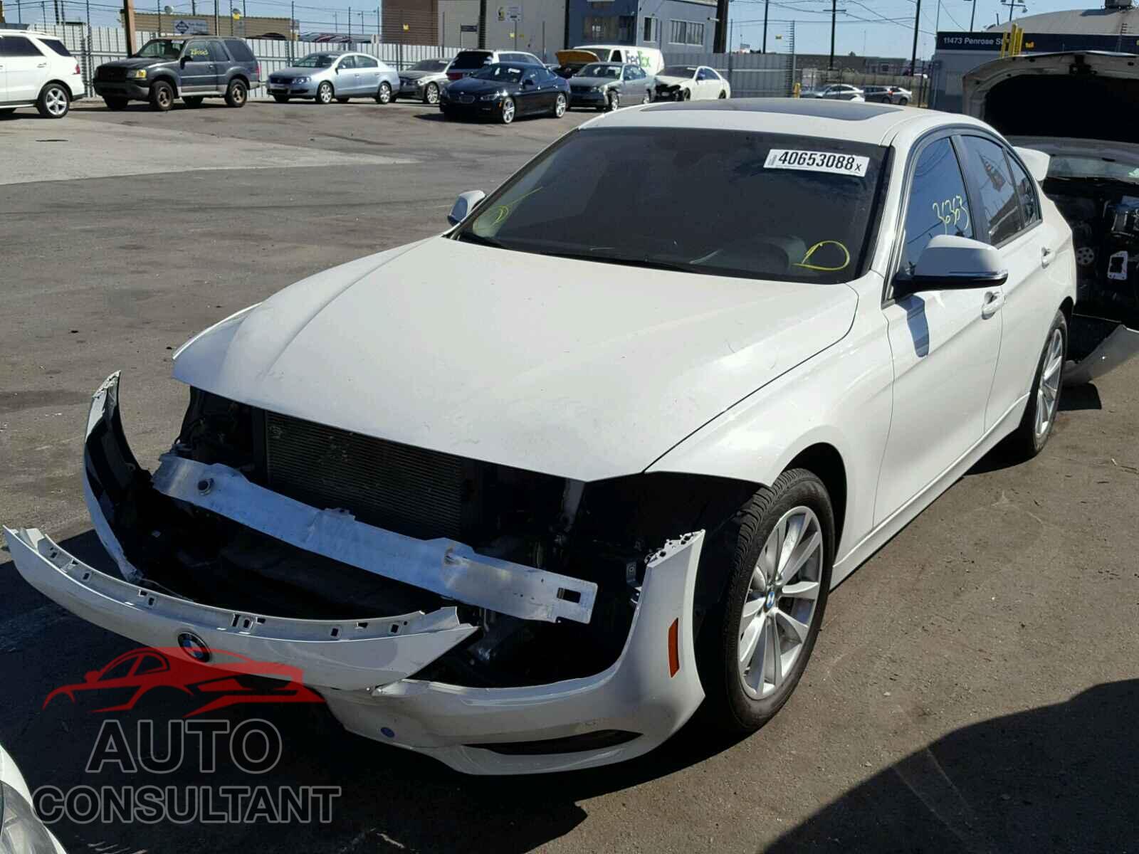 BMW 3 SERIES 2016 - WBA8E1G5XGNU10388