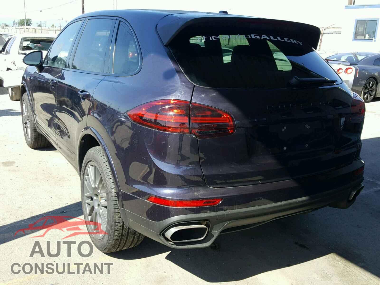 PORSCHE CAYENNE 2018 - WP1AA2A29JKA02251