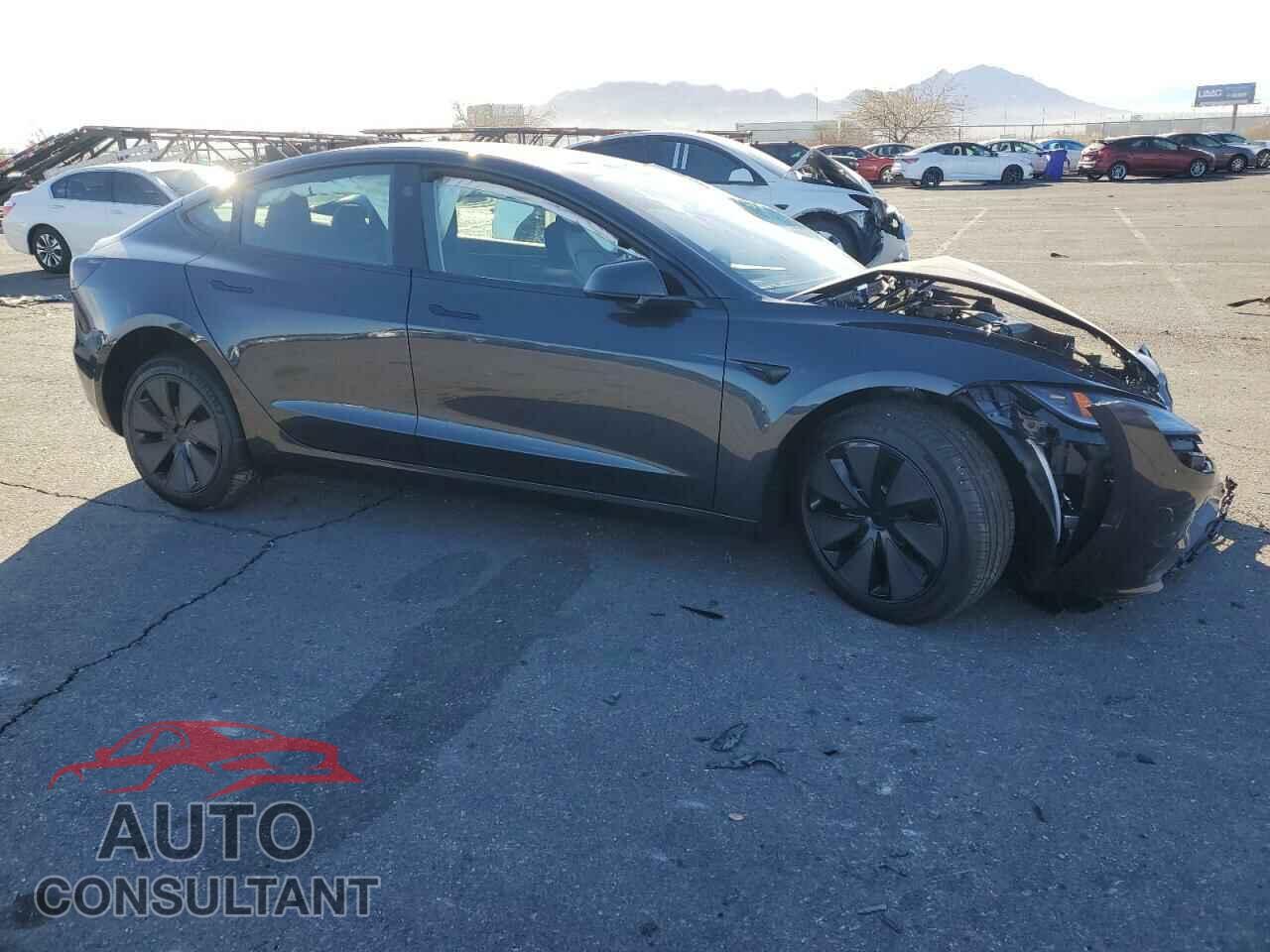 TESLA MODEL 3 2025 - 5YJ3E1EA2SF920979
