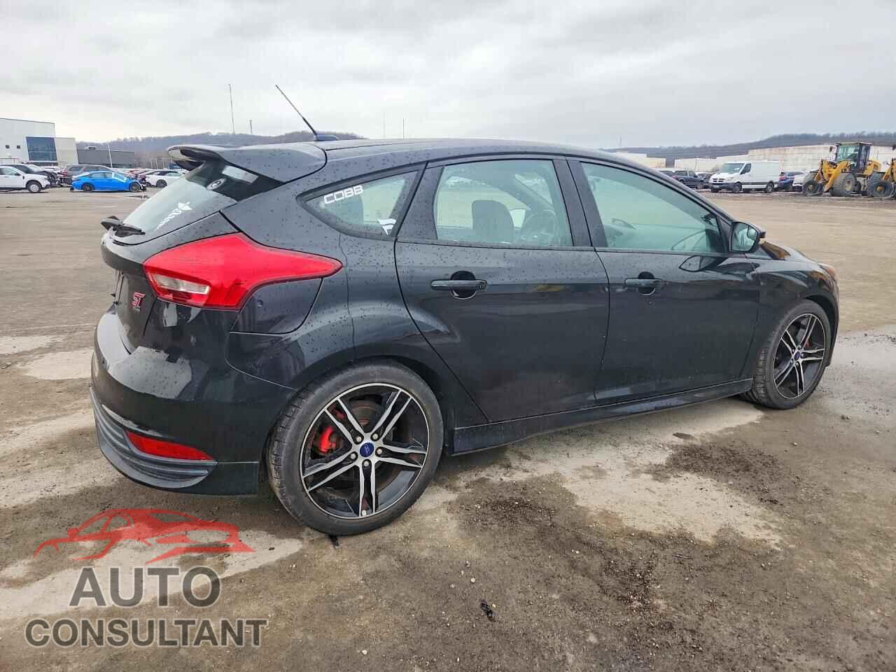 FORD FOCUS 2017 - 1FADP3L91HL292668