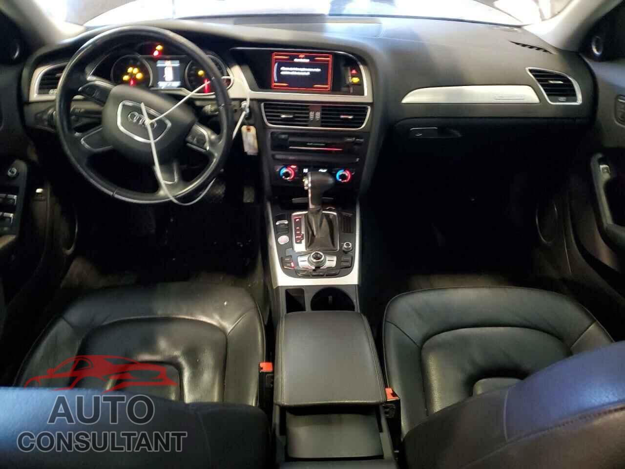 AUDI A4 2013 - WAUFFAFL5DN015843