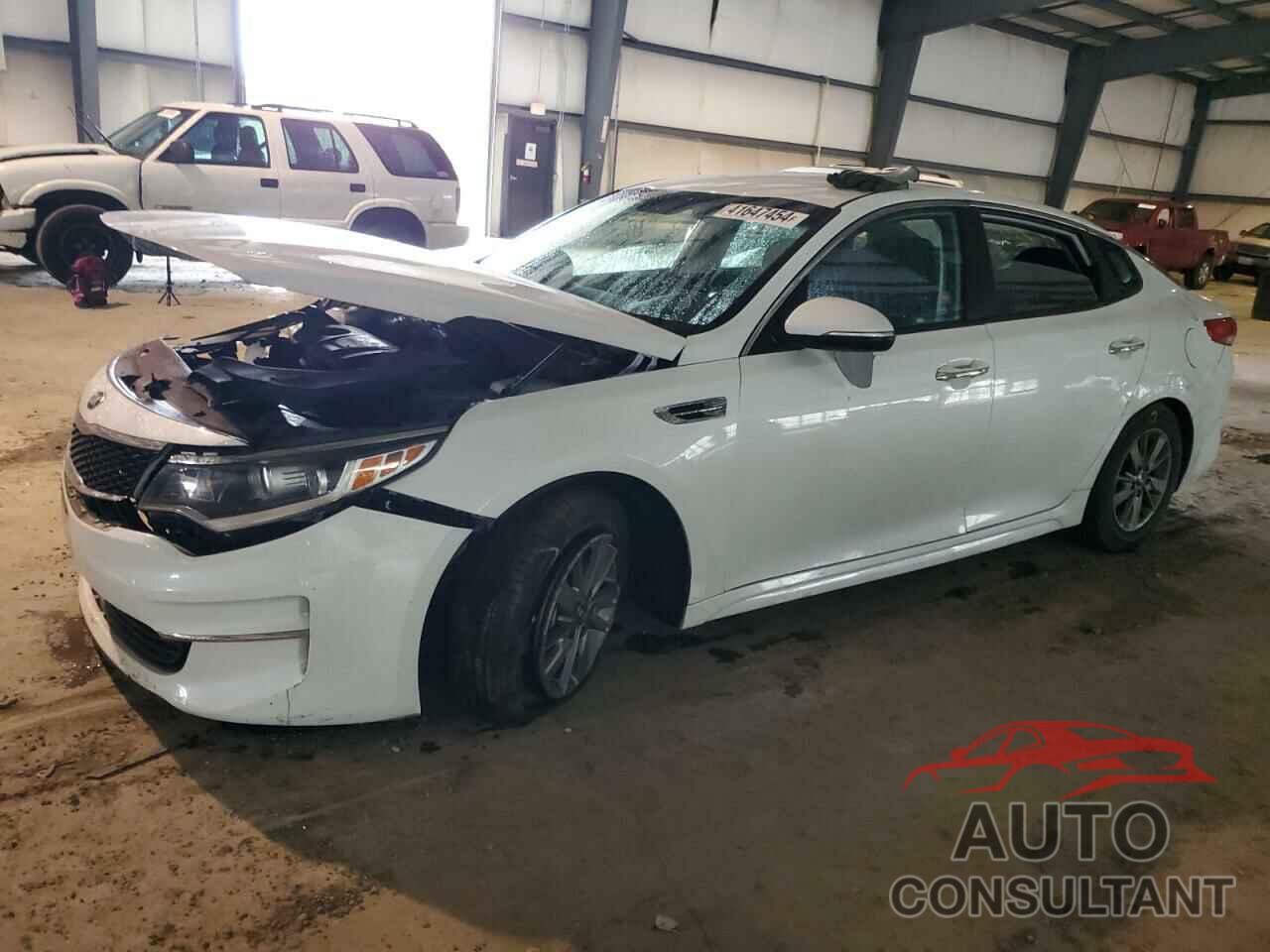 KIA OPTIMA 2018 - 5XXGT4L19JG207908