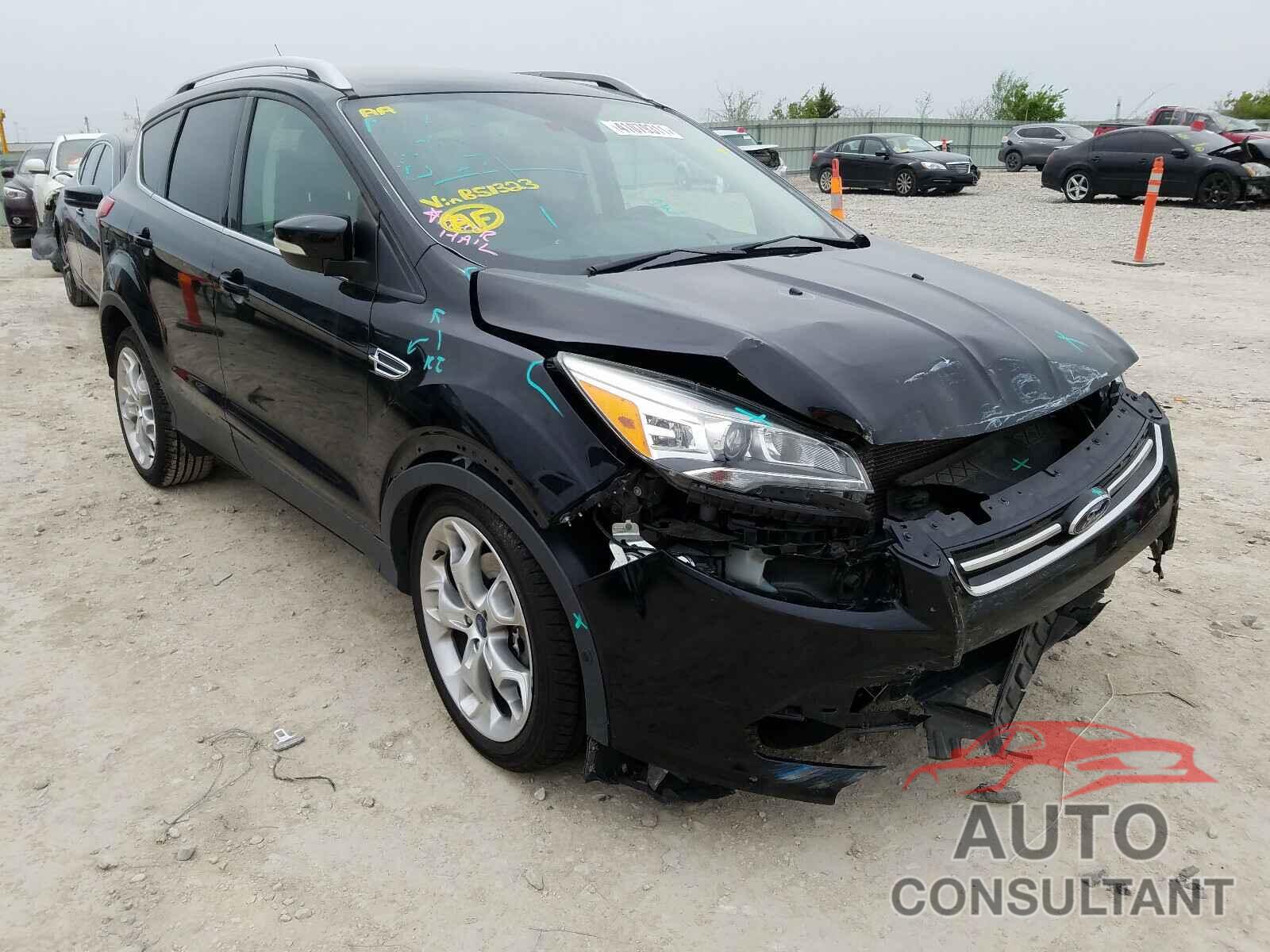 FORD ESCAPE 2016 - 1FMCU0J92GUB51323