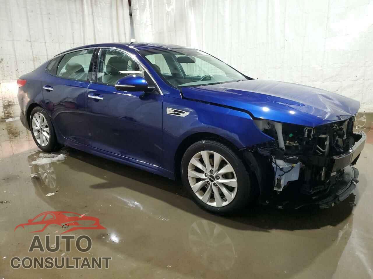 KIA OPTIMA 2018 - 5XXGU4L32JG200099