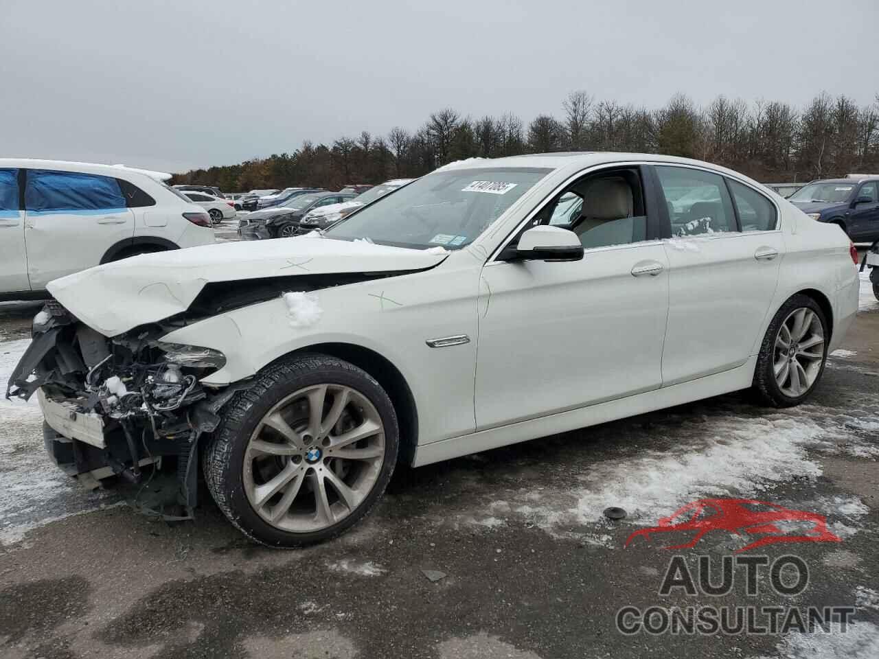 BMW 5 SERIES 2015 - WBA5B3C5XFD546795
