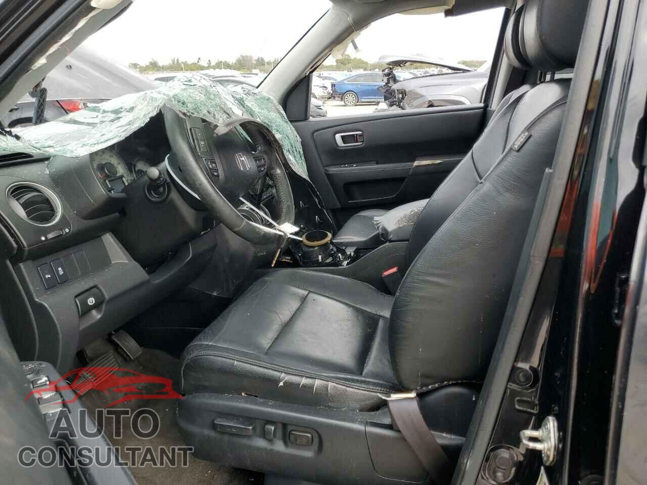 HONDA PILOT 2013 - 5FNYF3H92DB003706