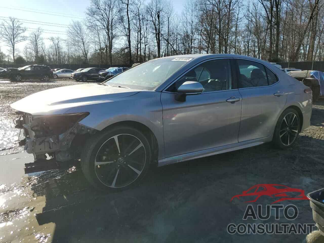 TOYOTA CAMRY 2018 - 4T1B61HKXJU523048