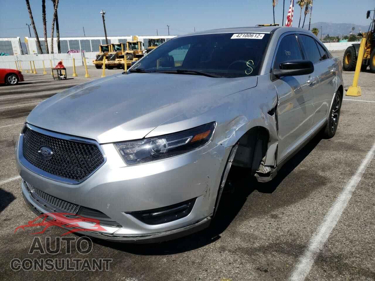 FORD TAURUS 2016 - 1FAHP2KT4GG136169