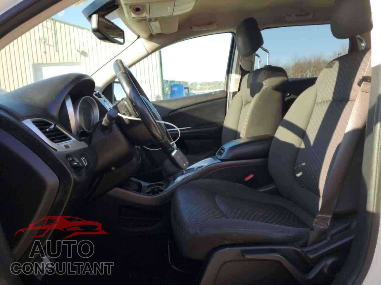 DODGE JOURNEY 2017 - 3C4PDDGG4HT543296