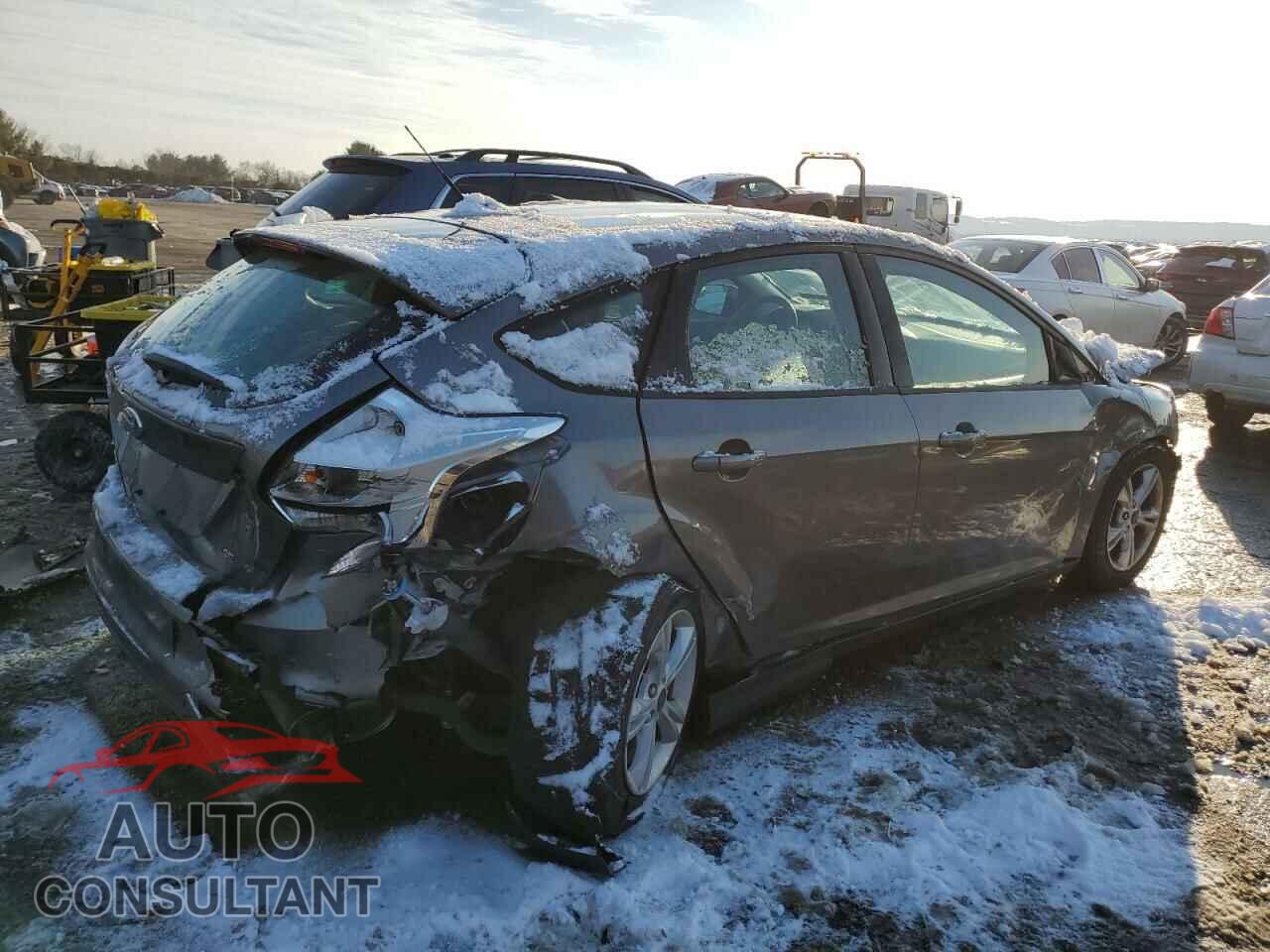 FORD FOCUS 2014 - 1FADP3K21EL425087