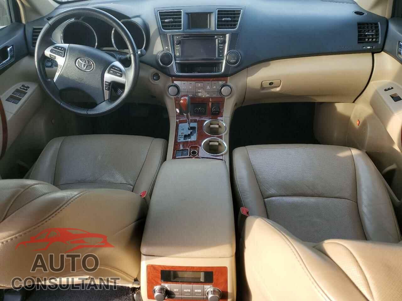 TOYOTA HIGHLANDER 2013 - 5TDYK3EH8DS098422