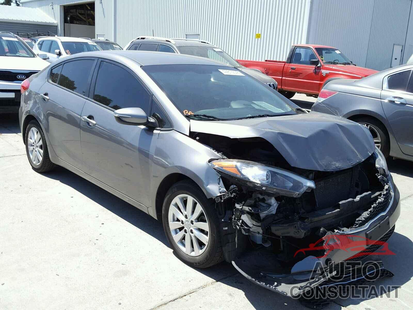 KIA FORTE 2016 - KNAFX4A65G5508071