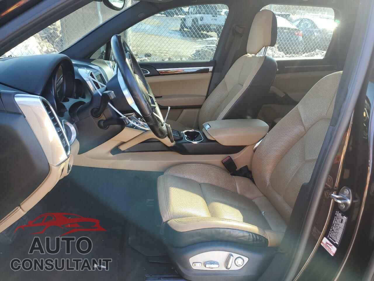 PORSCHE CAYENNE 2016 - WP1AA2A24GKA14980