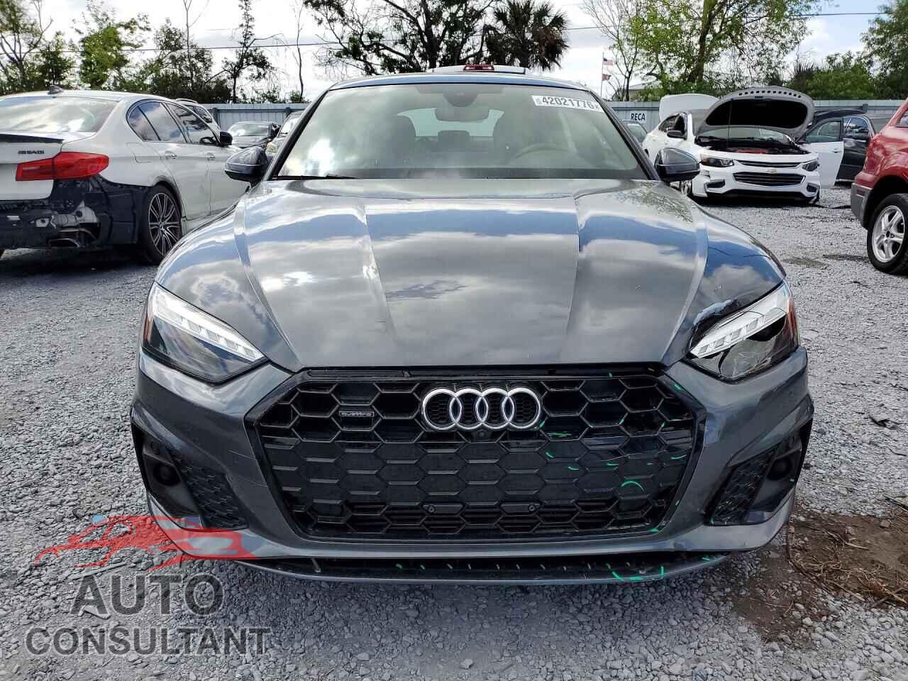 AUDI A5 2021 - WAUFACF57MA008542
