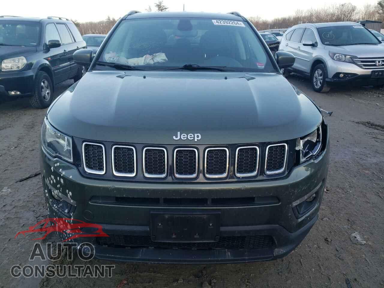 JEEP COMPASS 2018 - 3C4NJDBB3JT440677