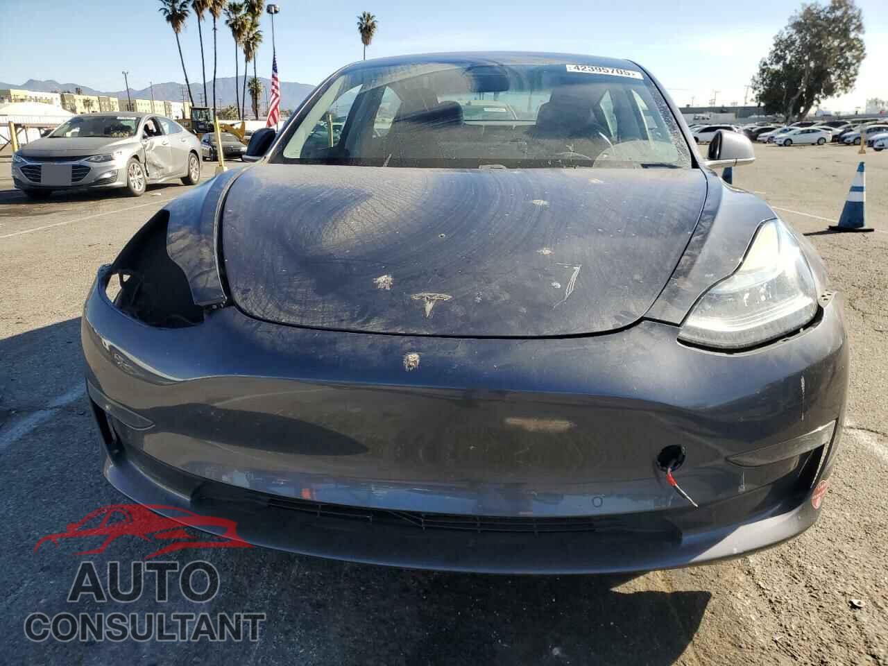 TESLA MODEL 3 2018 - 5YJ3E1EA7JF021193