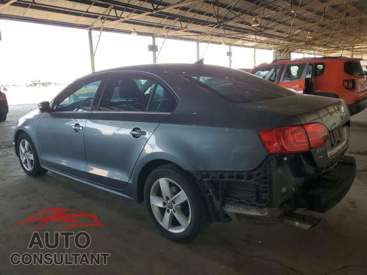 VOLKSWAGEN JETTA 2013 - 3VWLL7AJ0DM389405