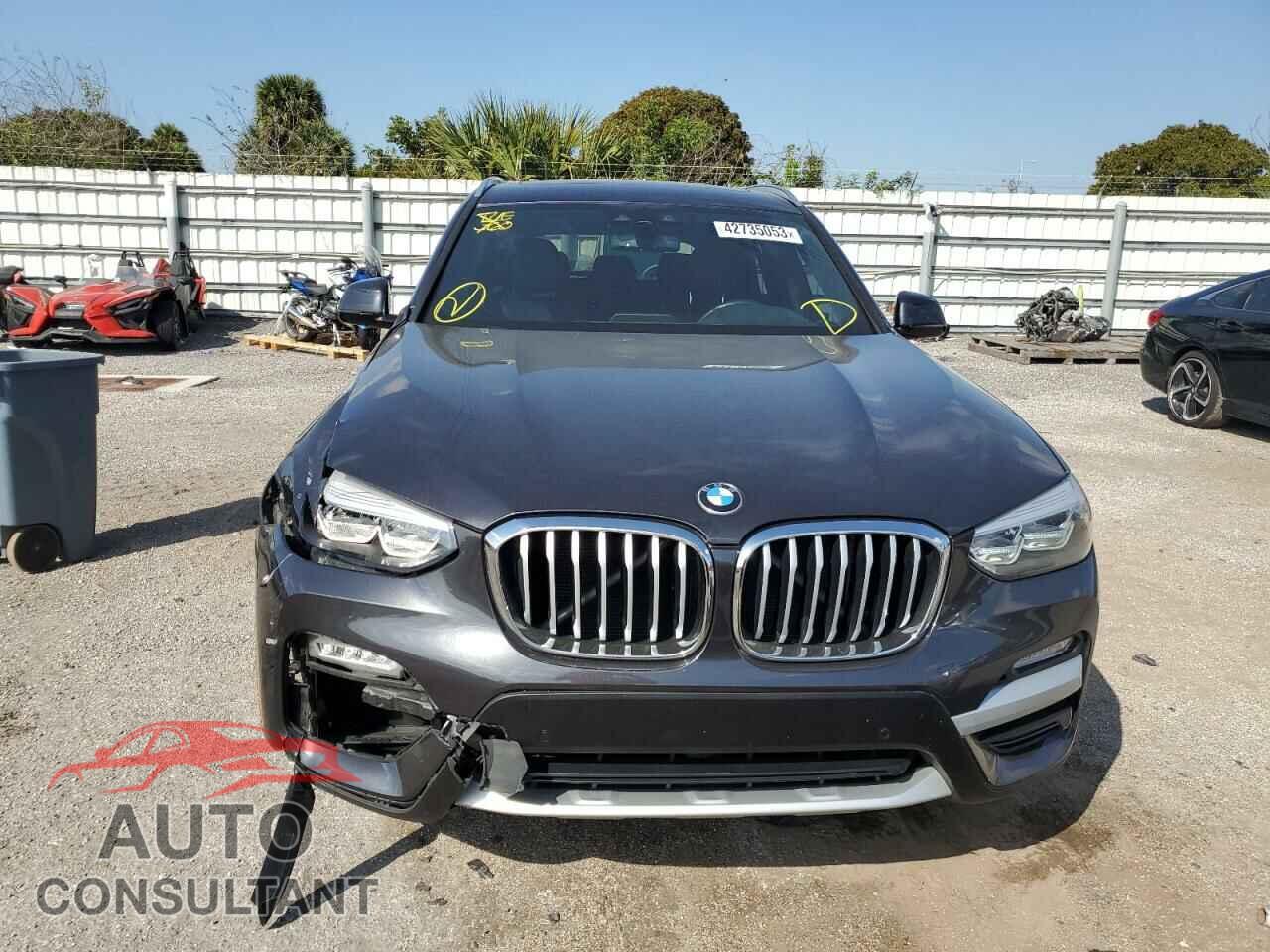 BMW X3 2018 - 5UXTR9C57JLD61855