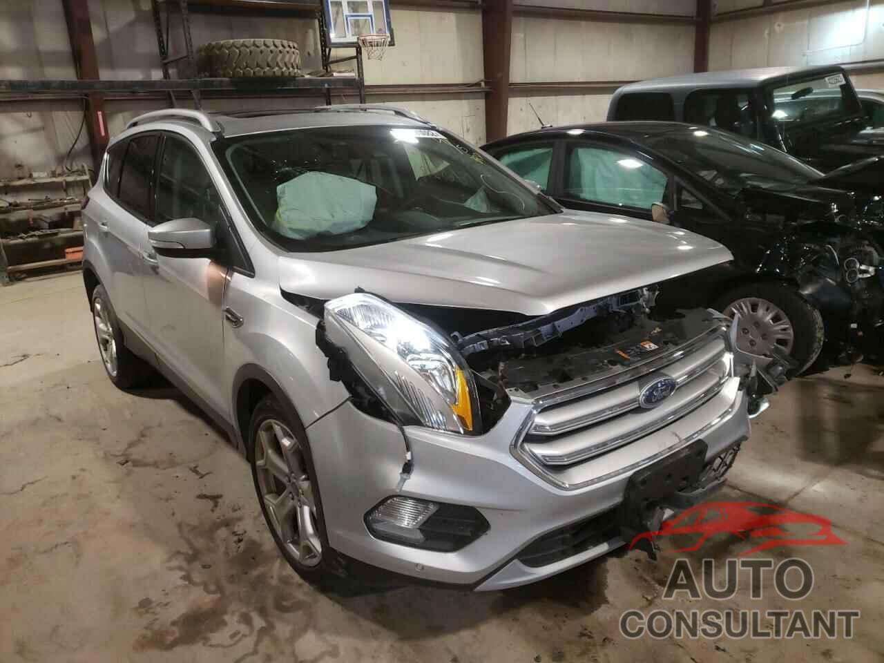FORD ESCAPE 2017 - 1FMCU9J92HUB72453