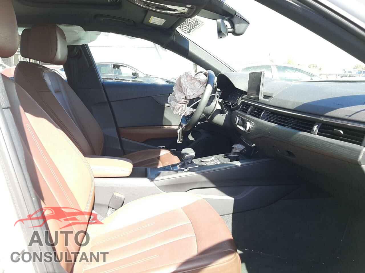 AUDI A4 2018 - WAUKMAF41JA064098