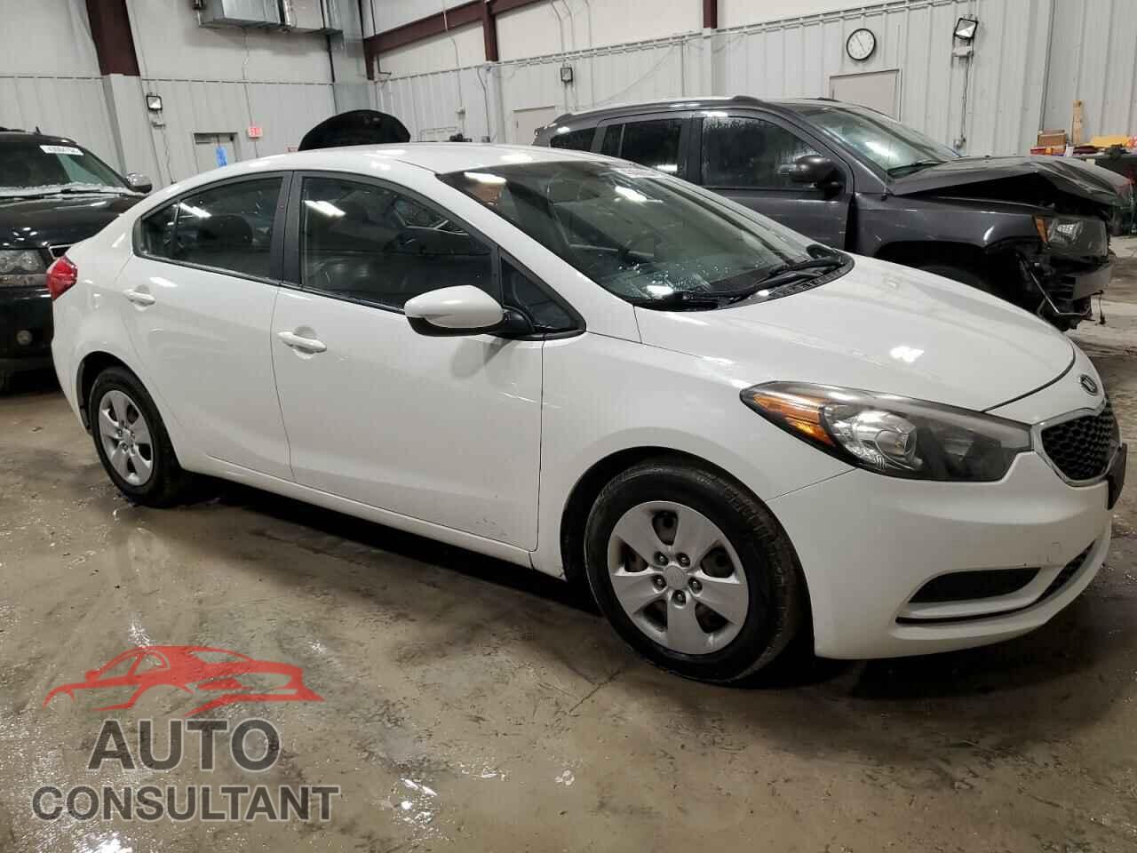 KIA FORTE 2016 - KNAFK4A68G5455834