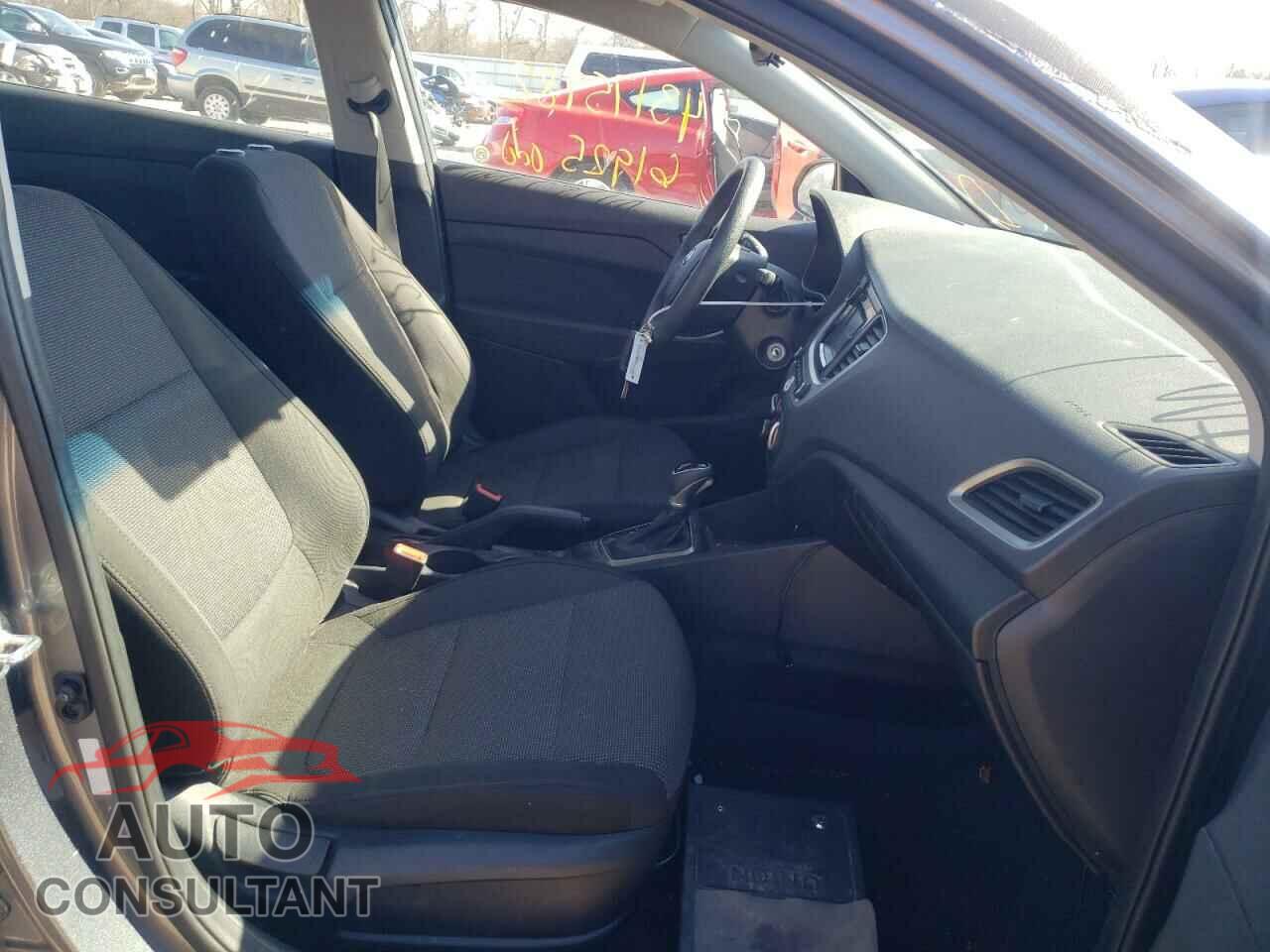 HYUNDAI ACCENT 2018 - 3KPC24A34JE018291