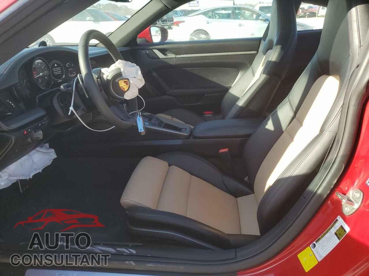 PORSCHE 911 2023 - WP0AB2A96PS220586