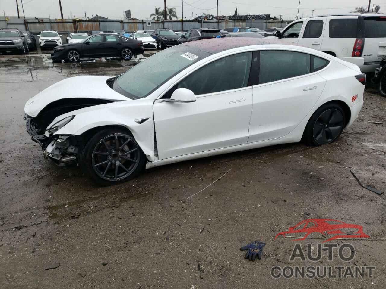 TESLA MODEL 3 2018 - 5YJ3E1EA1JF035347