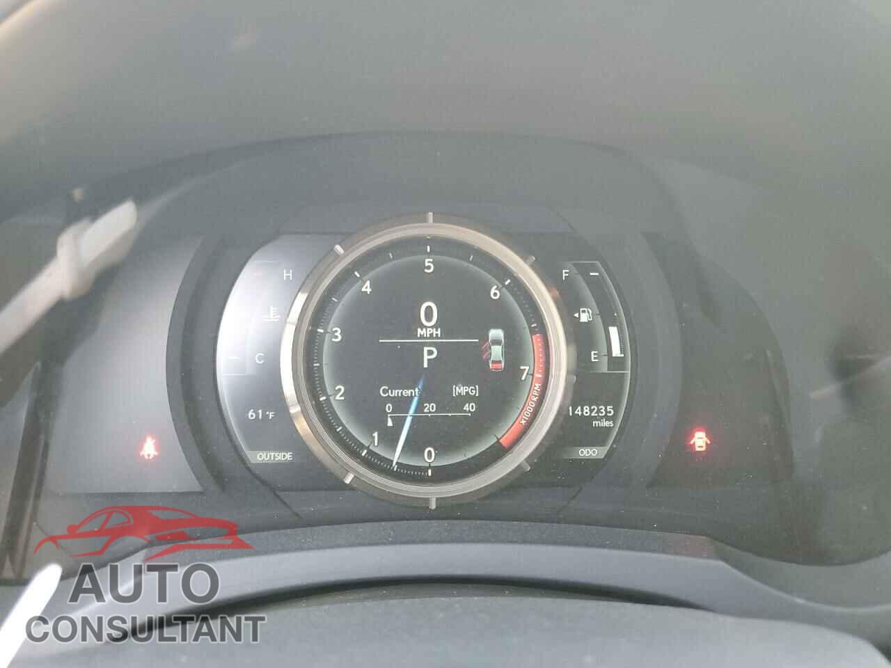 LEXUS IS 2014 - JTHBF1D20E5031556