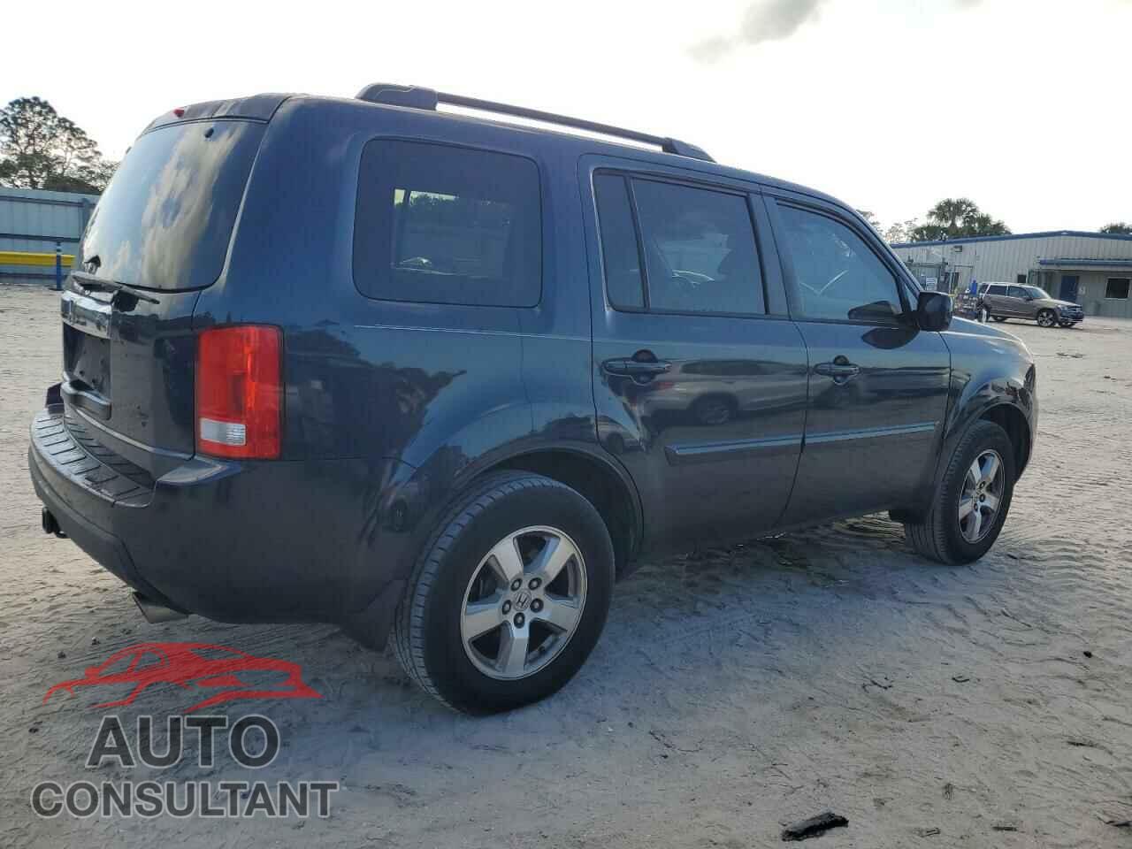 HONDA PILOT 2009 - 5FNYF38529B012412