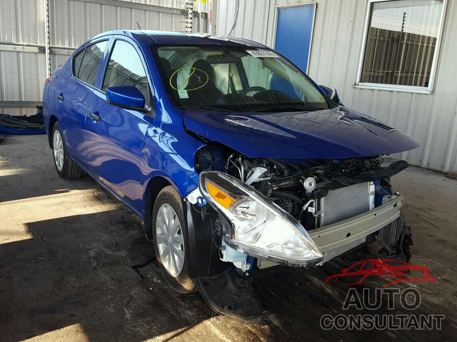NISSAN VERSA 2017 - 3N1CN7APXHL845037