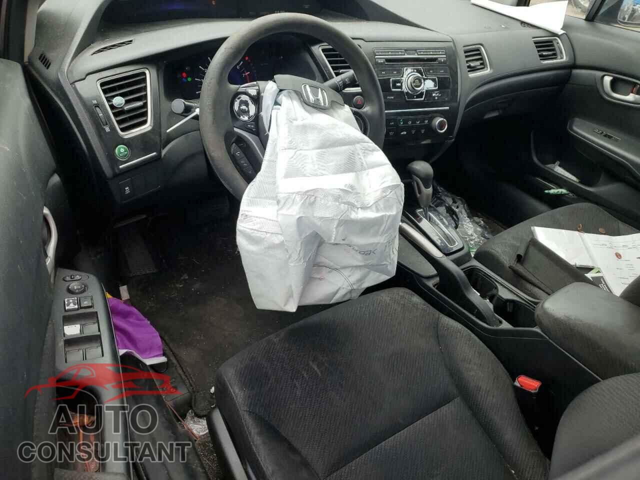 HONDA CIVIC 2013 - 2HGFB2F57DH586573