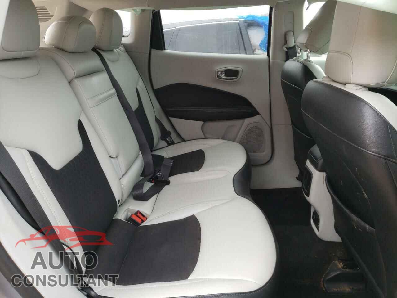 JEEP COMPASS 2019 - 3C4NJDBB3KT671855