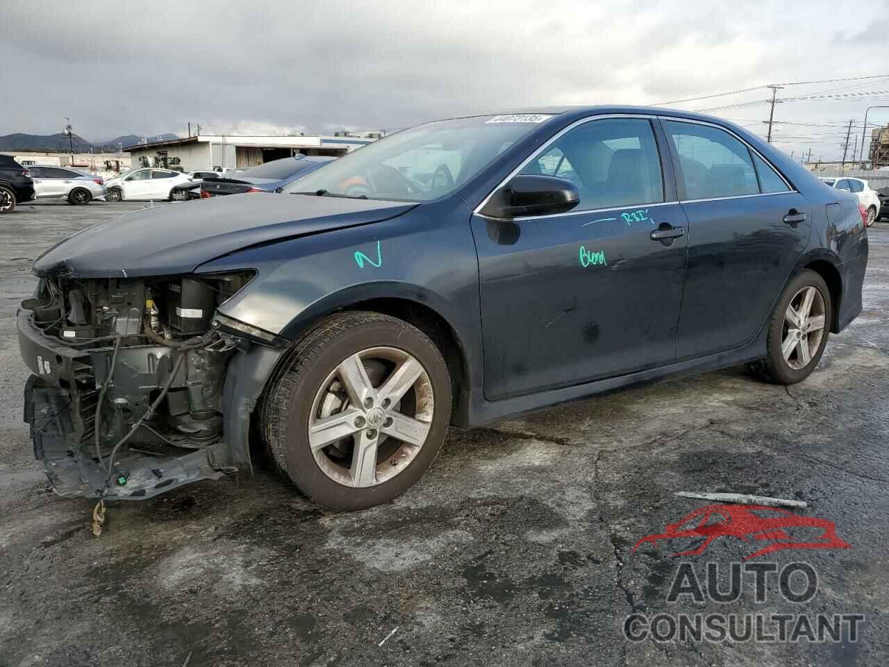 TOYOTA CAMRY 2012 - 4T1BF1FK0CU124557