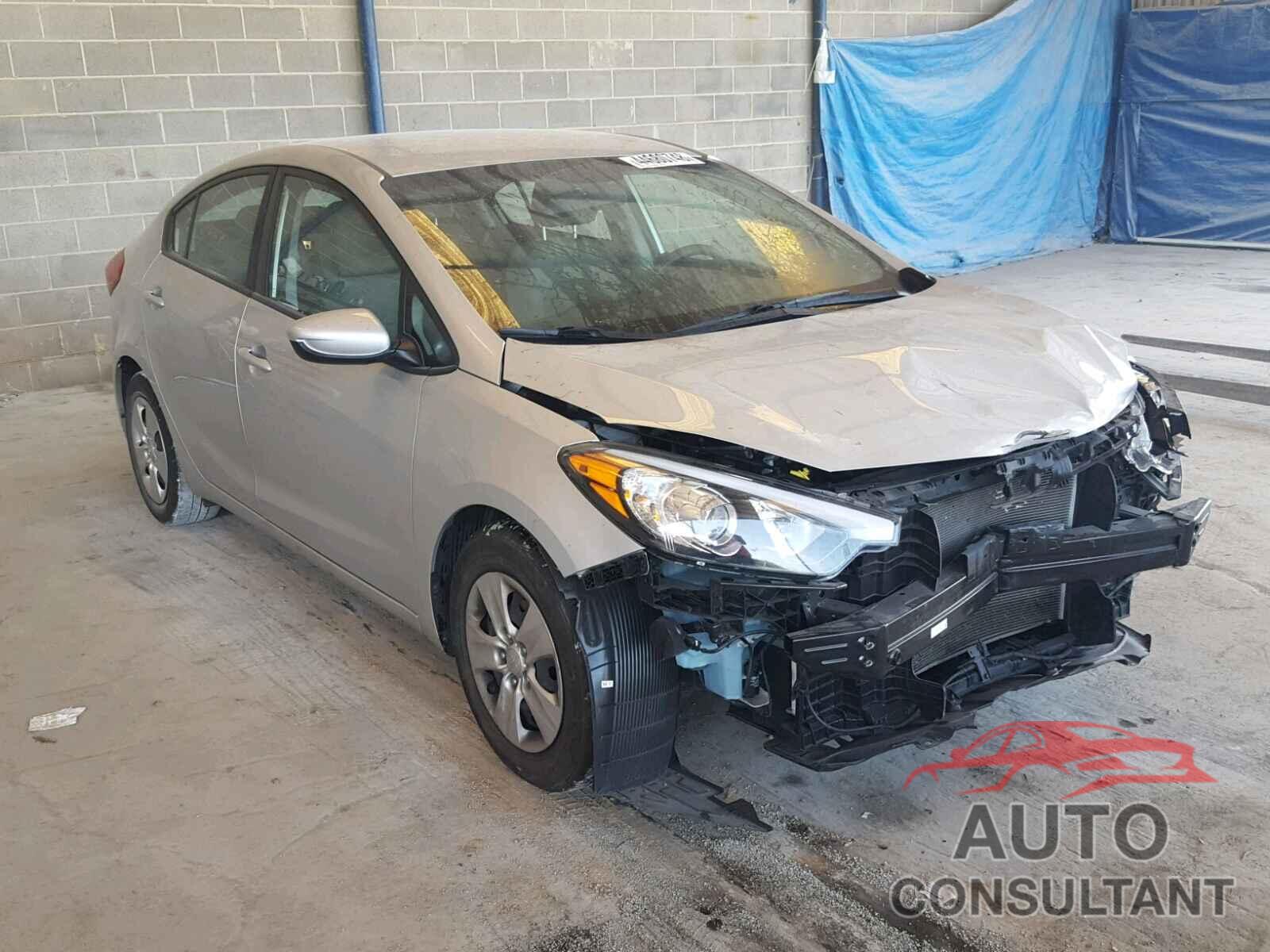 KIA FORTE 2016 - KNAFK4A63G5555095