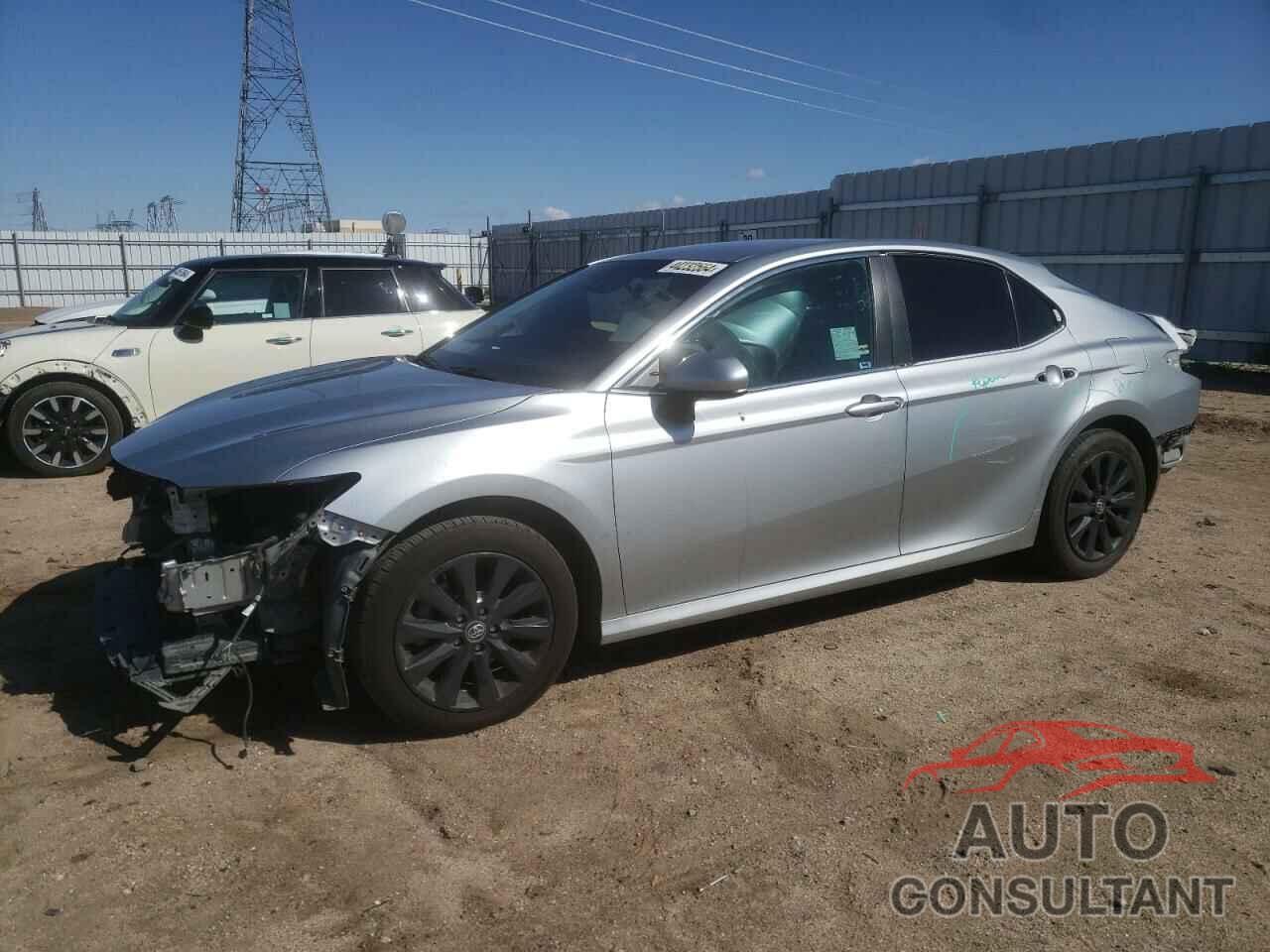 TOYOTA CAMRY 2018 - 4T1B11HK5JU124840