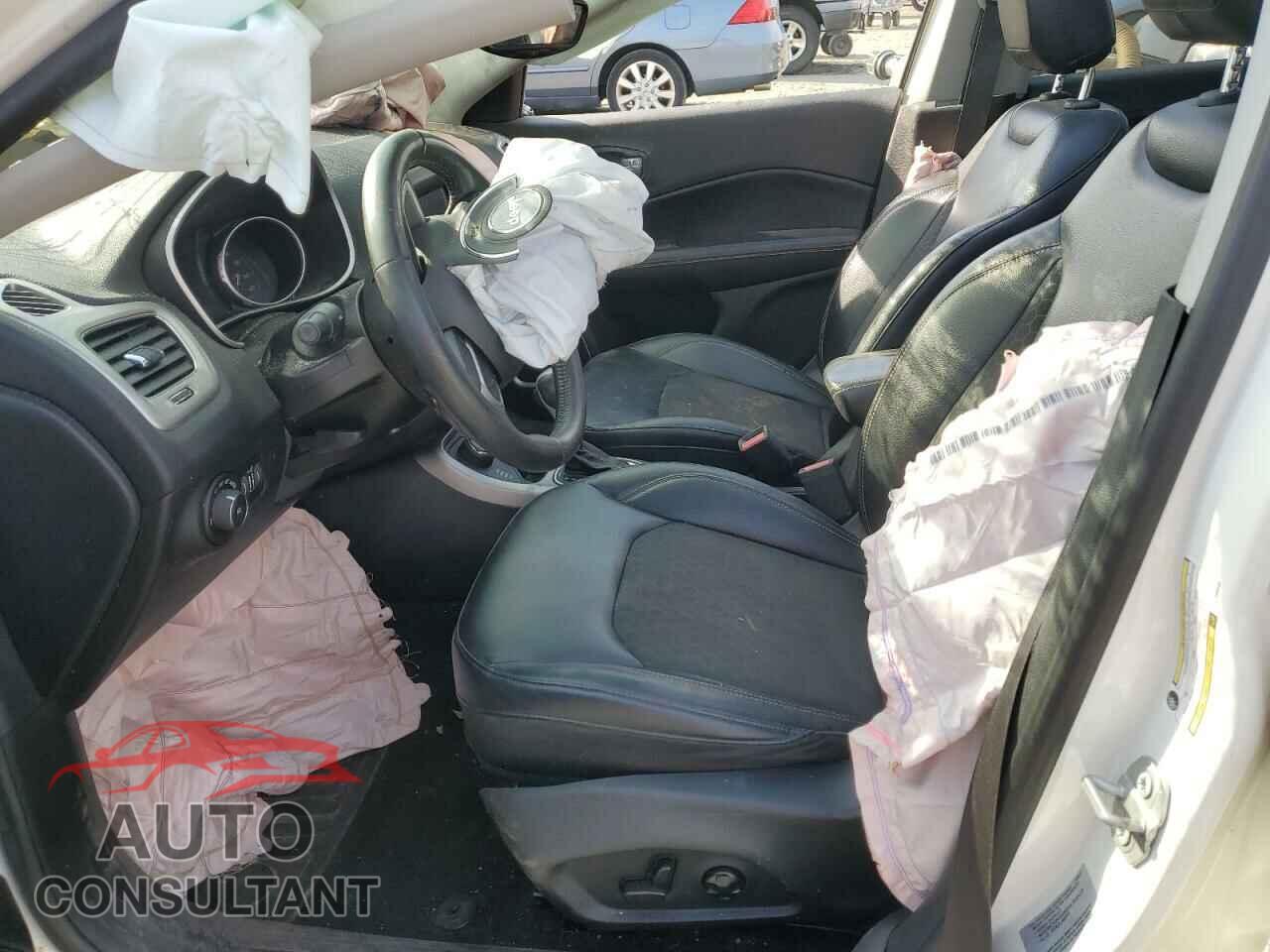 JEEP COMPASS 2017 - 3C4NJDBB6HT666223