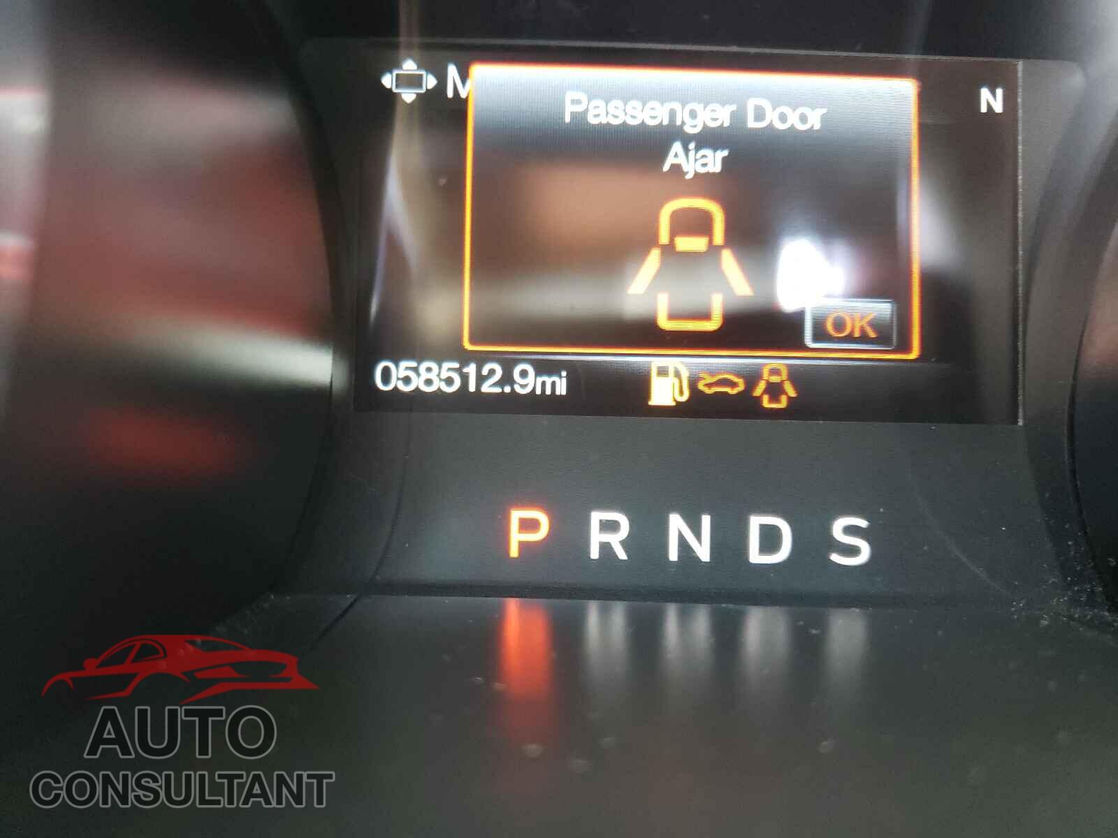 FORD MUSTANG 2018 - 1FA6P8TH0J5156877